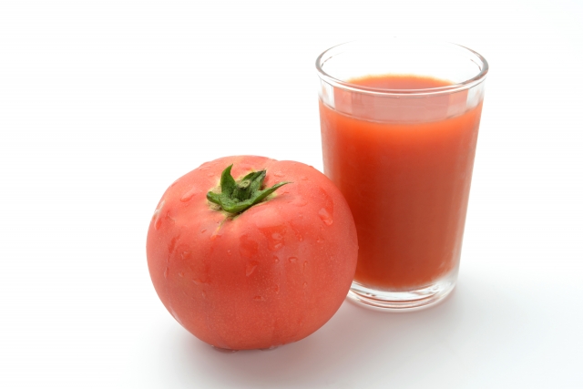辛い「更年期障害」の症状を「トマトジュース」が軽減する